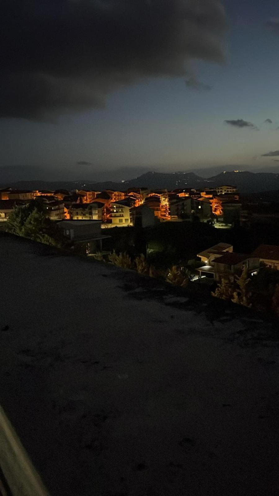Casa Vacanza Helios Leonforte Zewnętrze zdjęcie